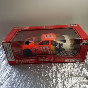 RACING CHAMPIONS 1995 NWT 1:24 DIE-CAST STOCK CAR REPLICA Ricky Rudd Tide #10